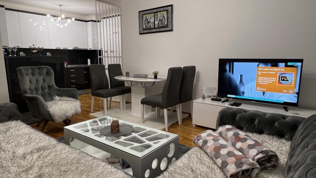 Apartman Nejra Tuzla Exterior photo