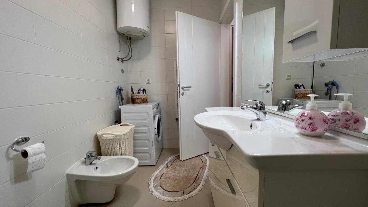 Apartman Nejra Tuzla Exterior photo